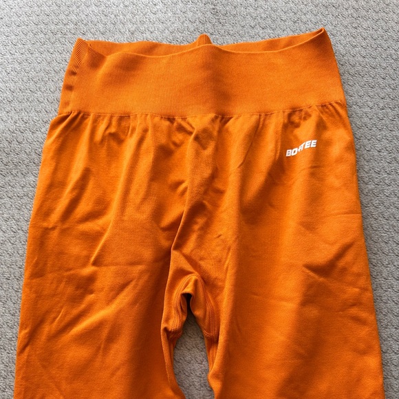 Bo+Tee Scrunch Leggings - Picture 2 of 5